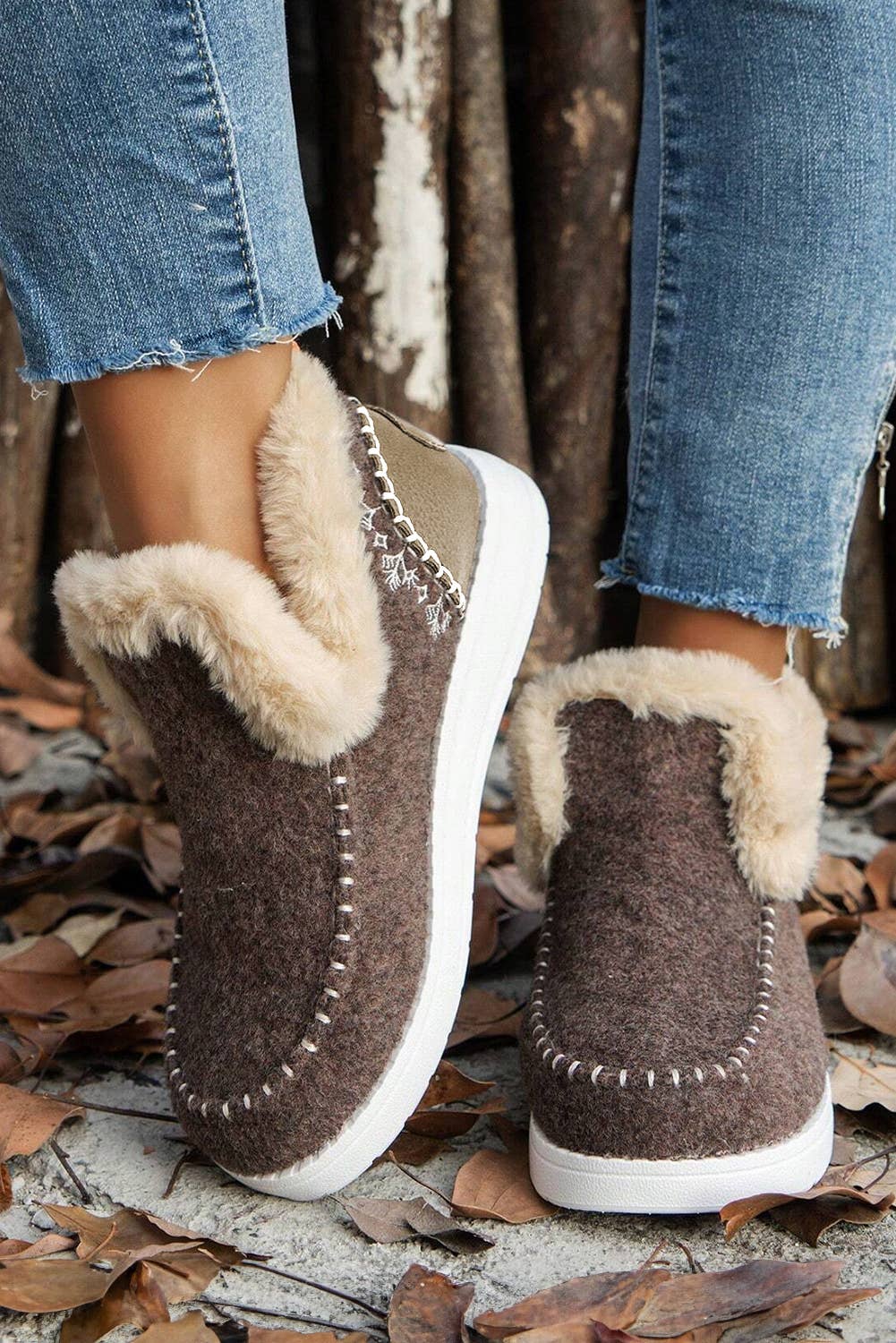 Suede Stitching Patchwork Plush Lined Anklet Boots: Beige / (US 8)39
